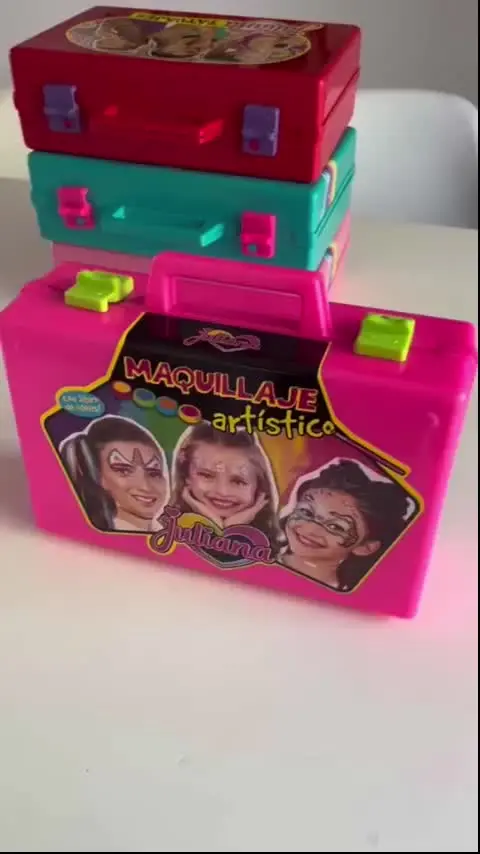 Valija Juliana · Maquillaje artístico grande